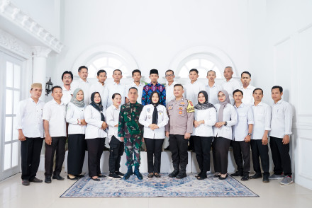 FOTO PERPISAHAN BABINKATIBNAS